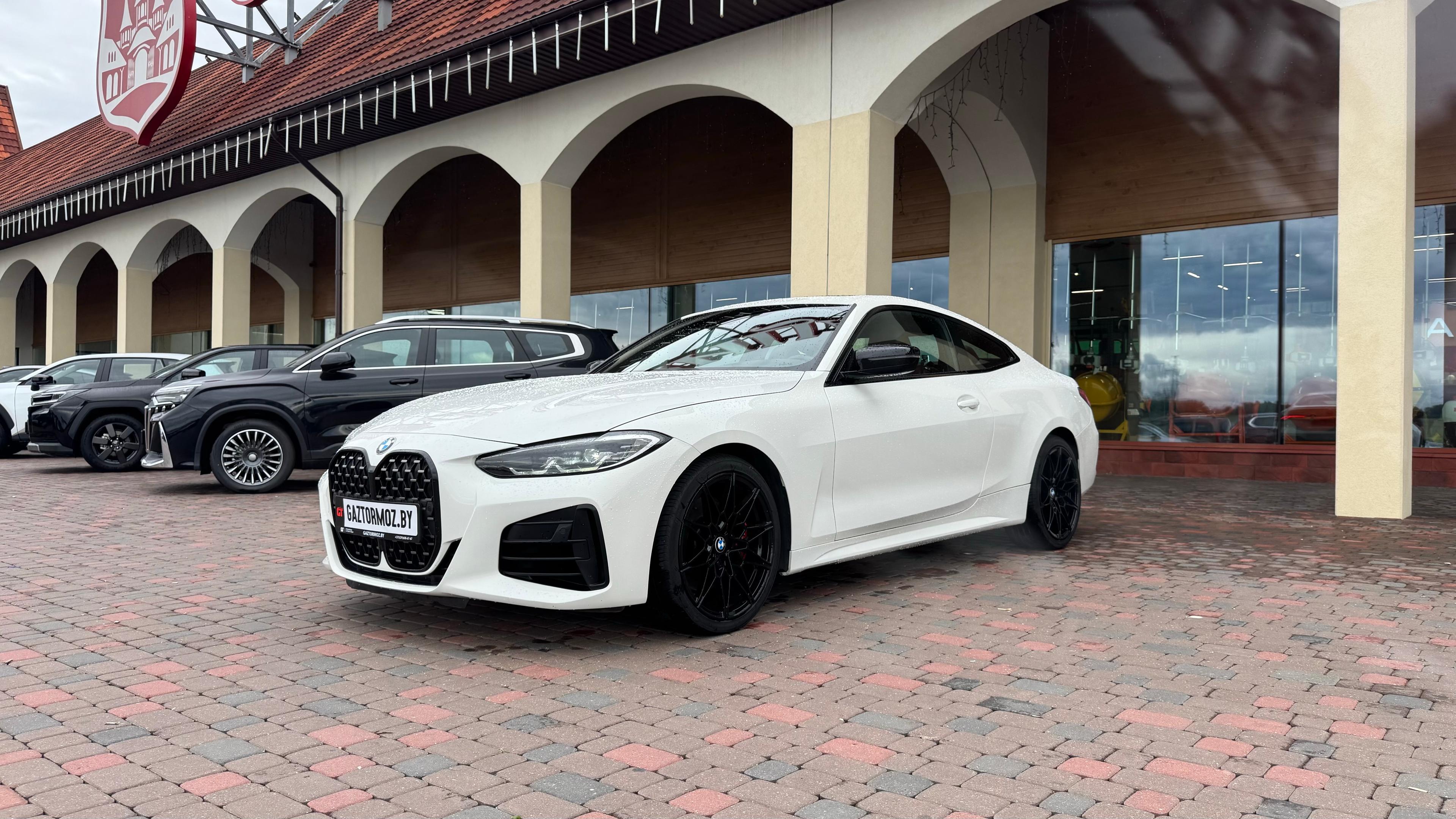 BMW M440i xDrive