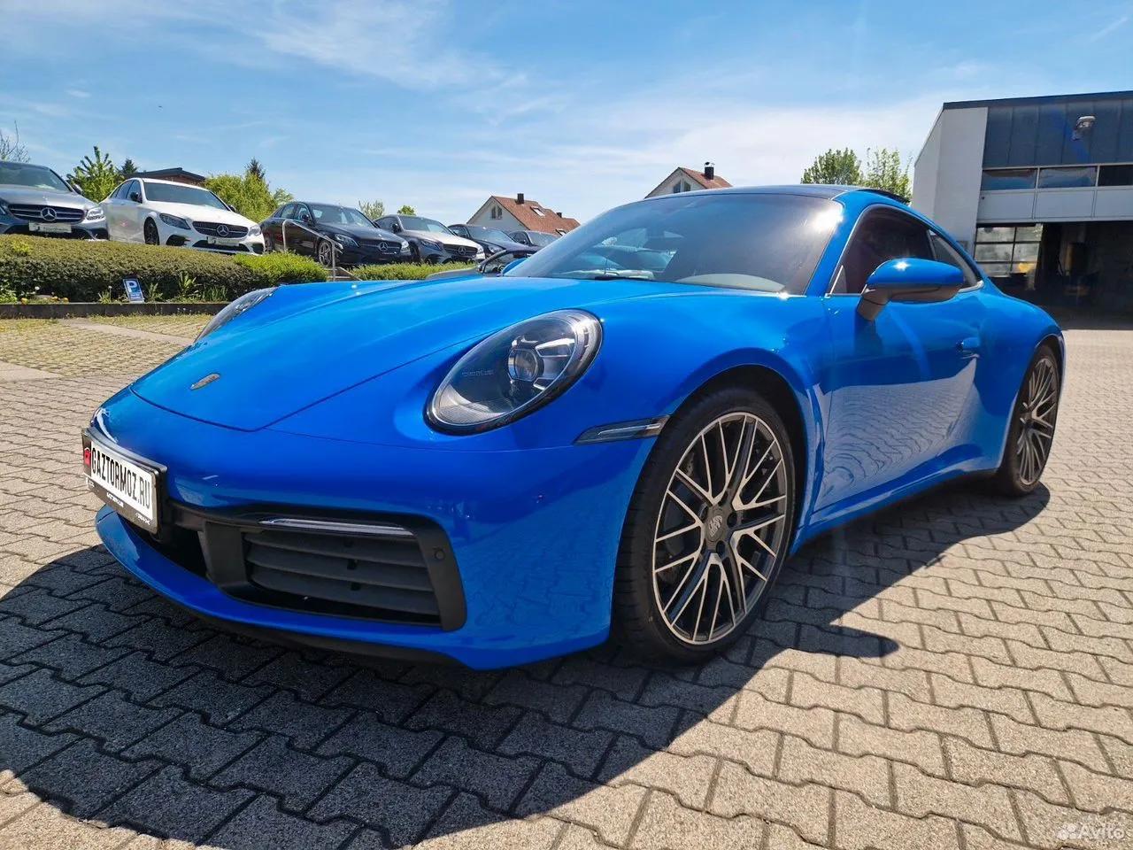 Porsche 911 Carrera