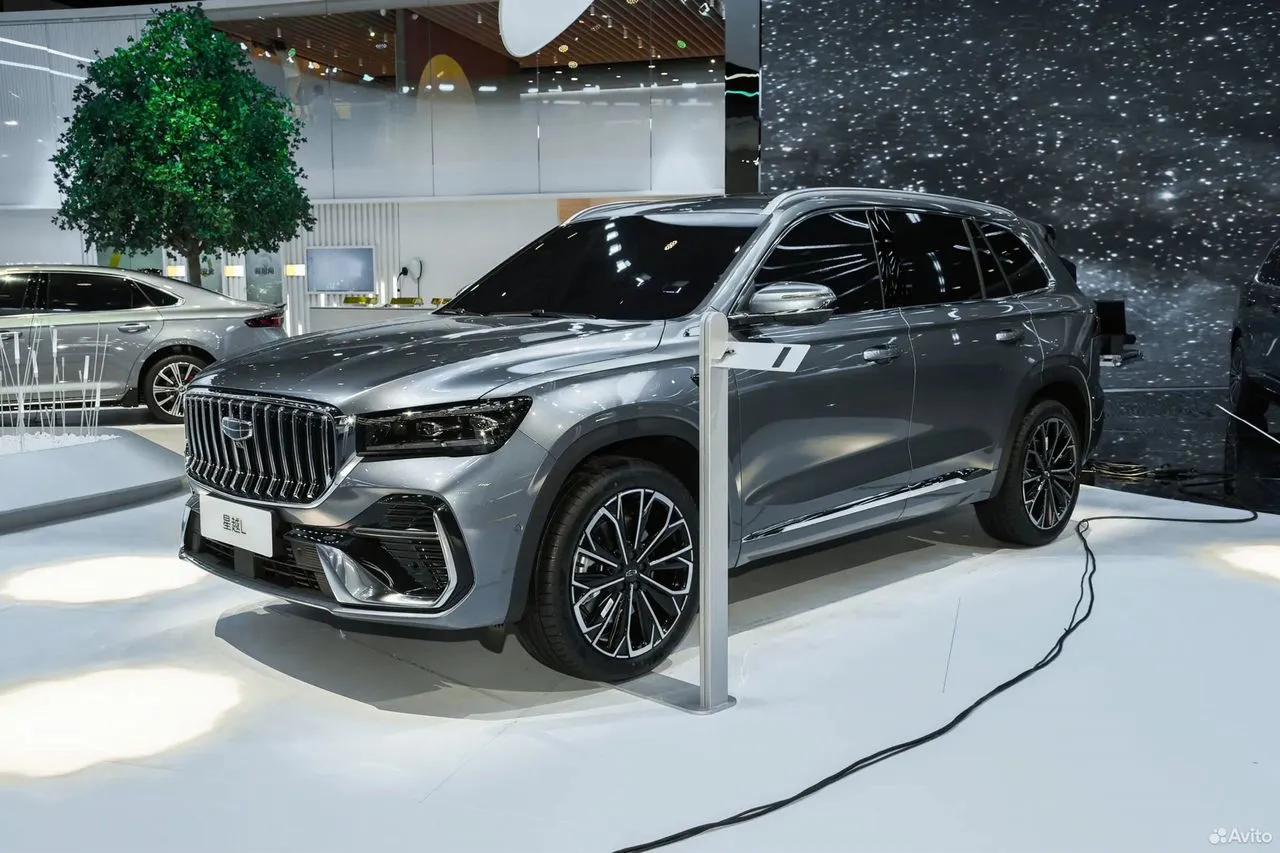 Geely Monjaro 2.0 4WD AT (238 л.с.) 2025 г. 4 км