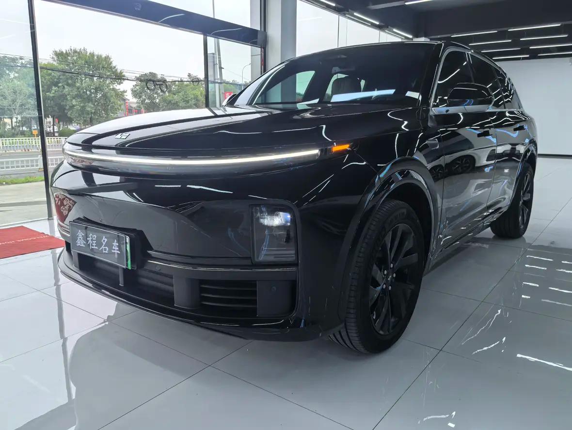 Lixiang L7 2023 г. 58039 км.