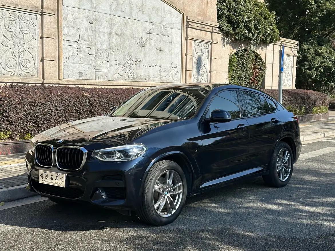 BMW X4 2021 г. 70081 км.