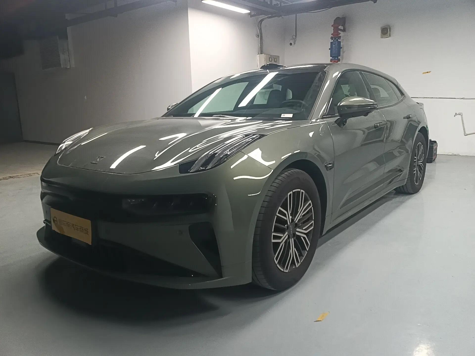 ZEEKR 001 2024 г. 10114 км.