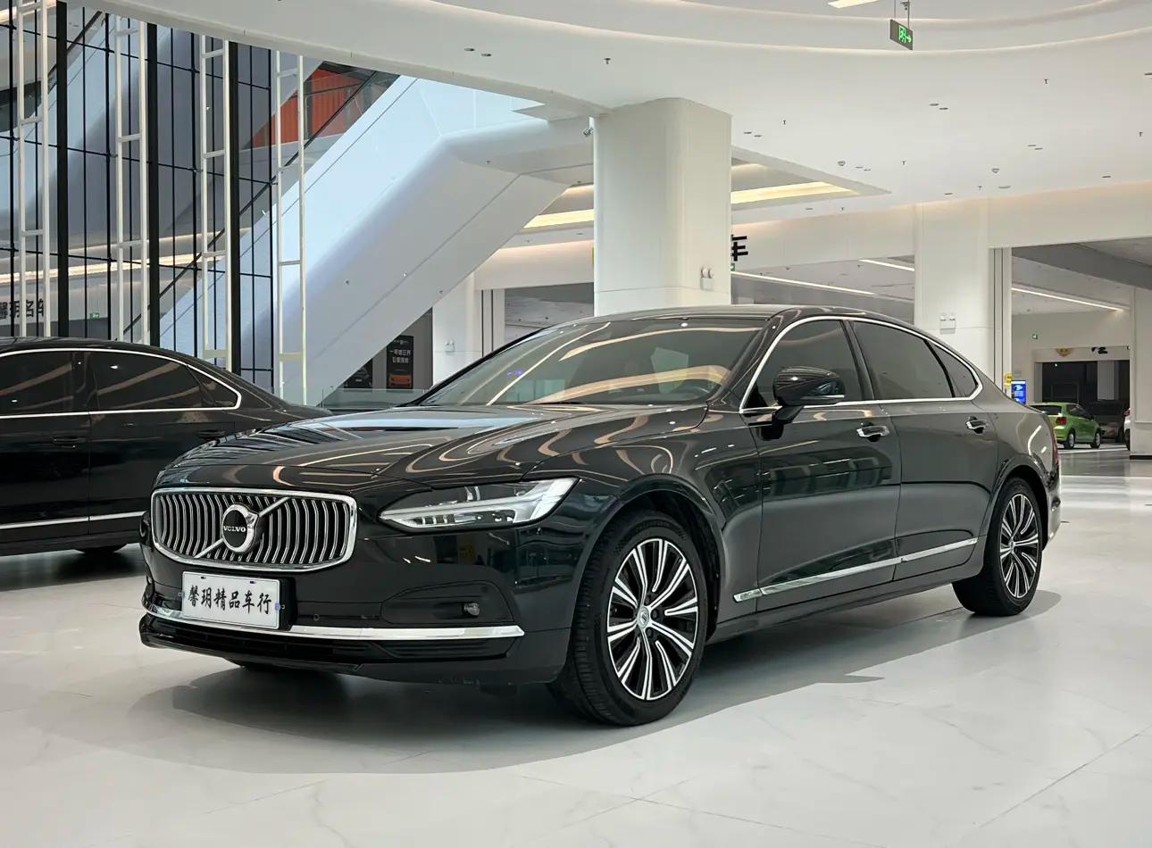 Volvo S90 2021 г. 80121 км.