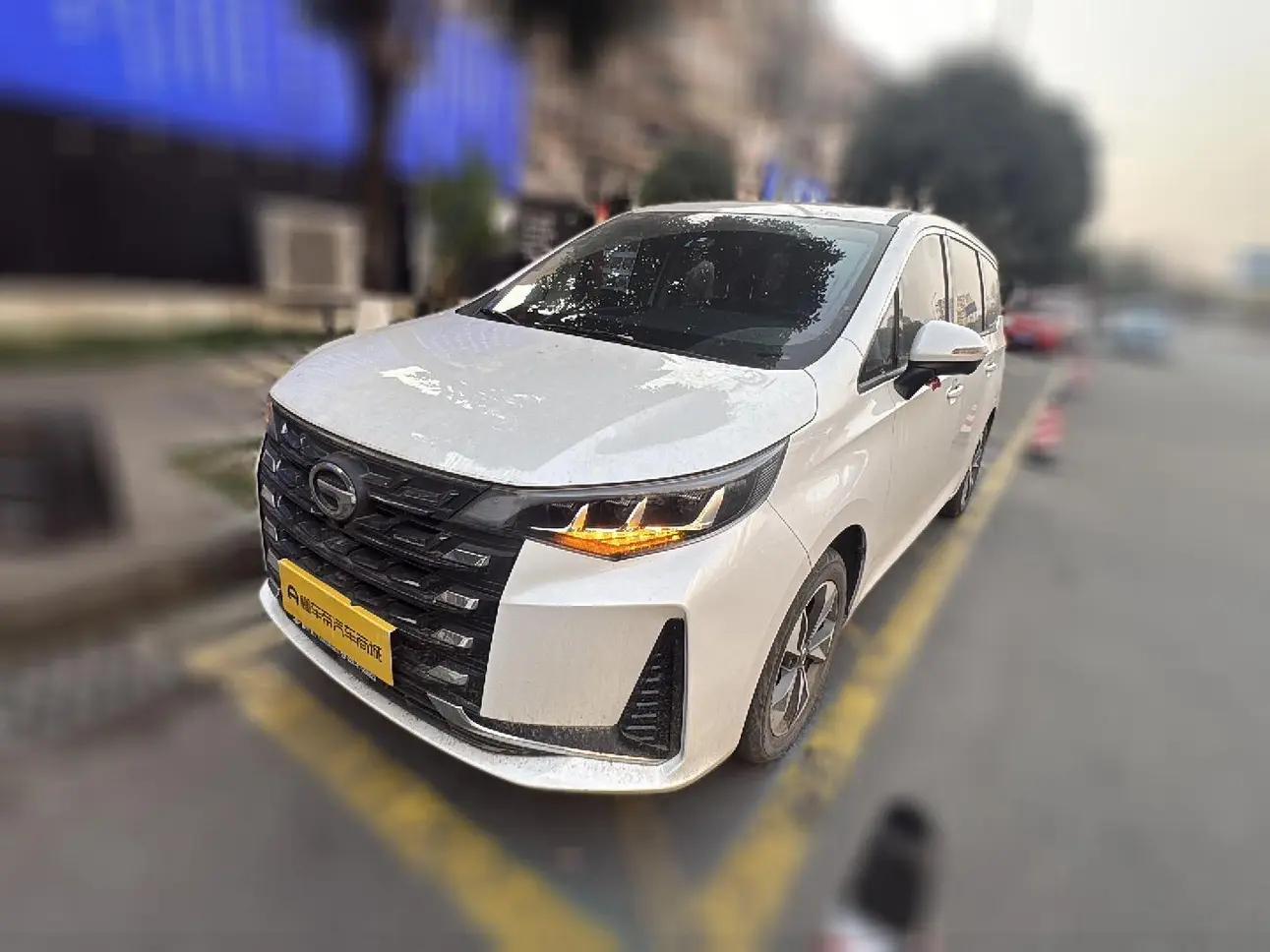 GAC Trumpchi M6 2022 г. 24315 км.