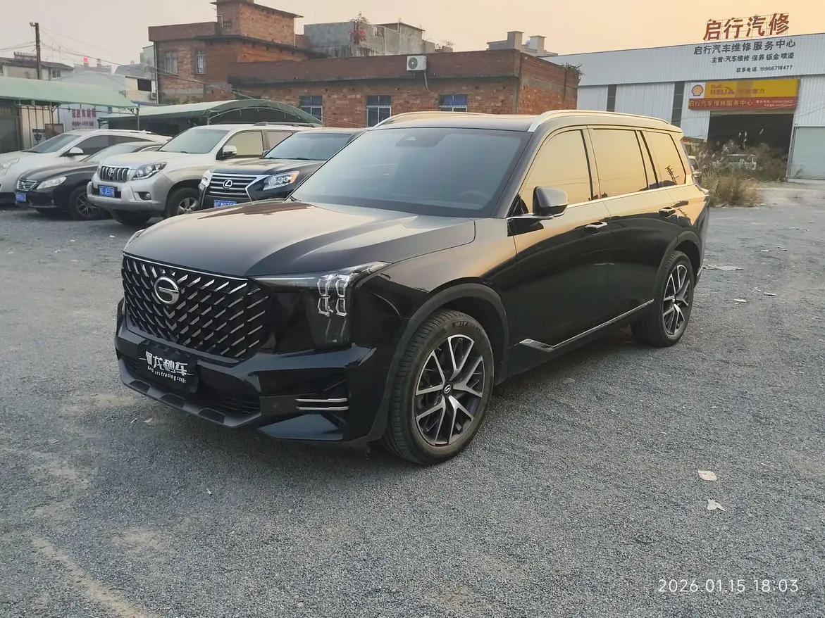 GAC Trumpchi GS8 2022 г. 44046 км.