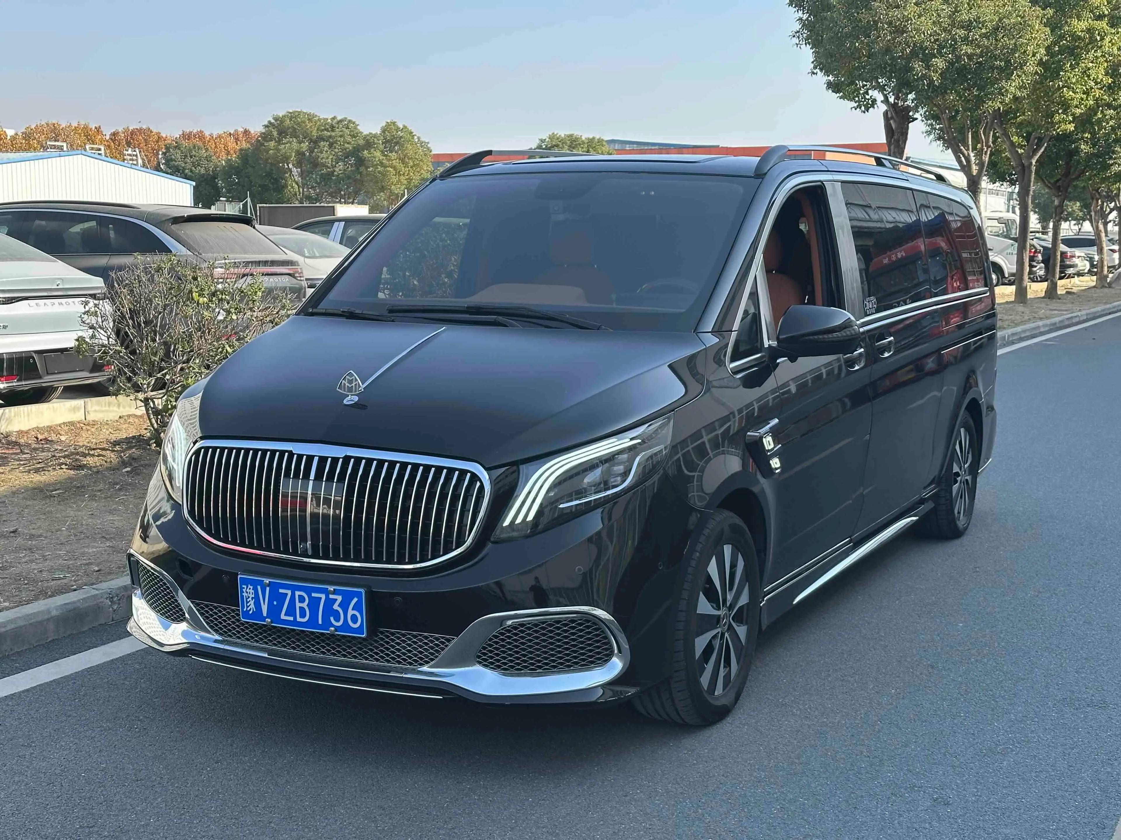 Mercedes-Benz Vito 2023 г. 77300 км.