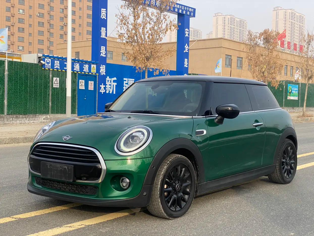 MINI 2021 г. 29145 км.