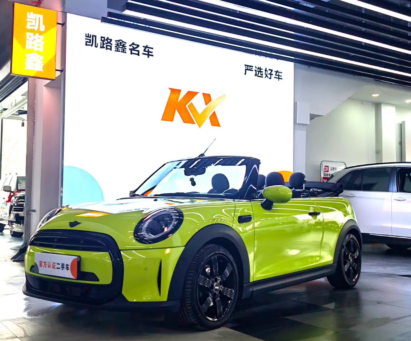 MINI 2023 г. 26143 км.