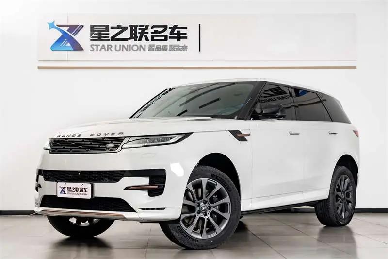 Land Rover Range Rover Sport 2024 г. 35754 км.
