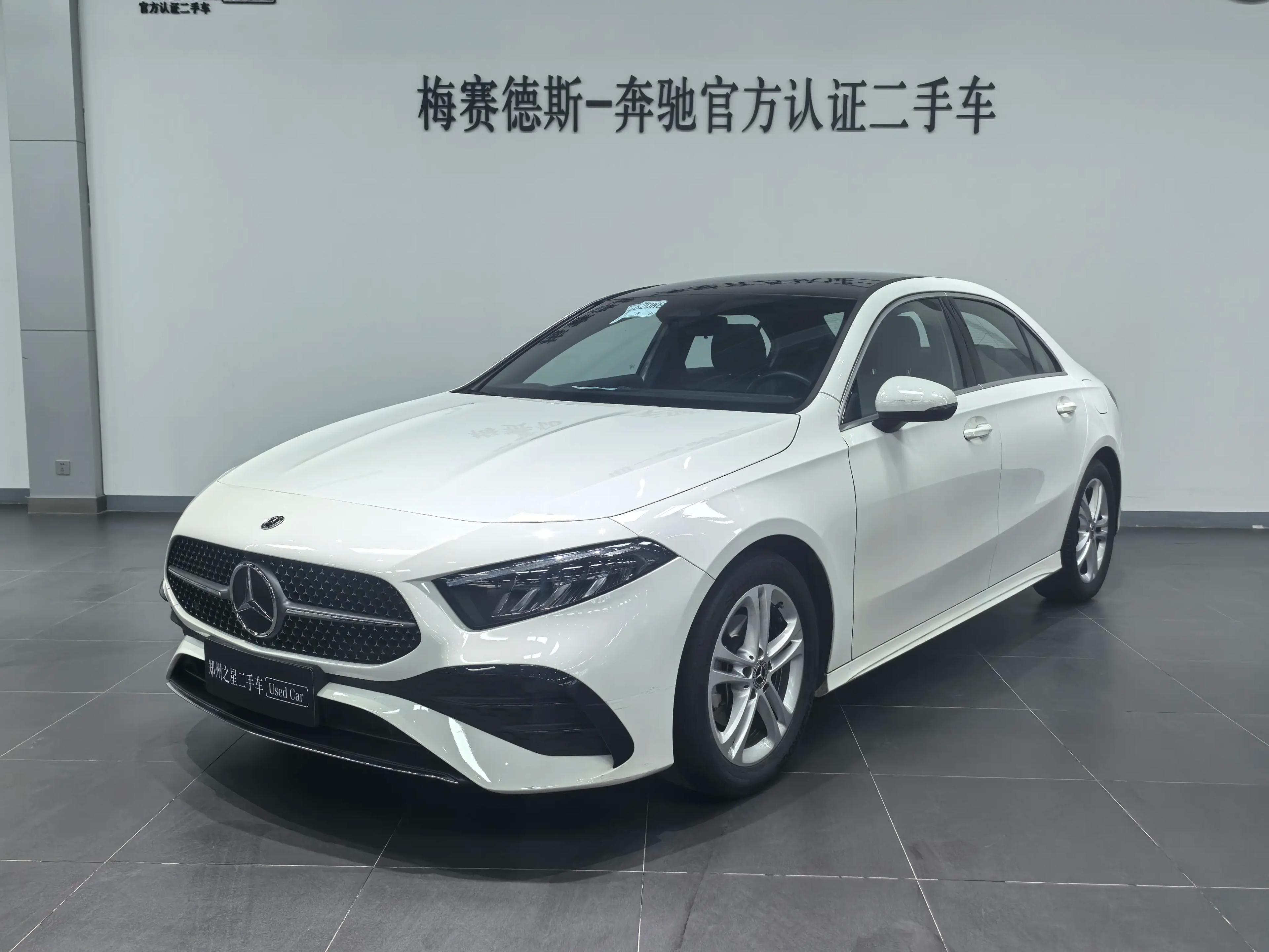 Mercedes-Benz Mercedes Benz A Class 2024 г. 23947 км.
