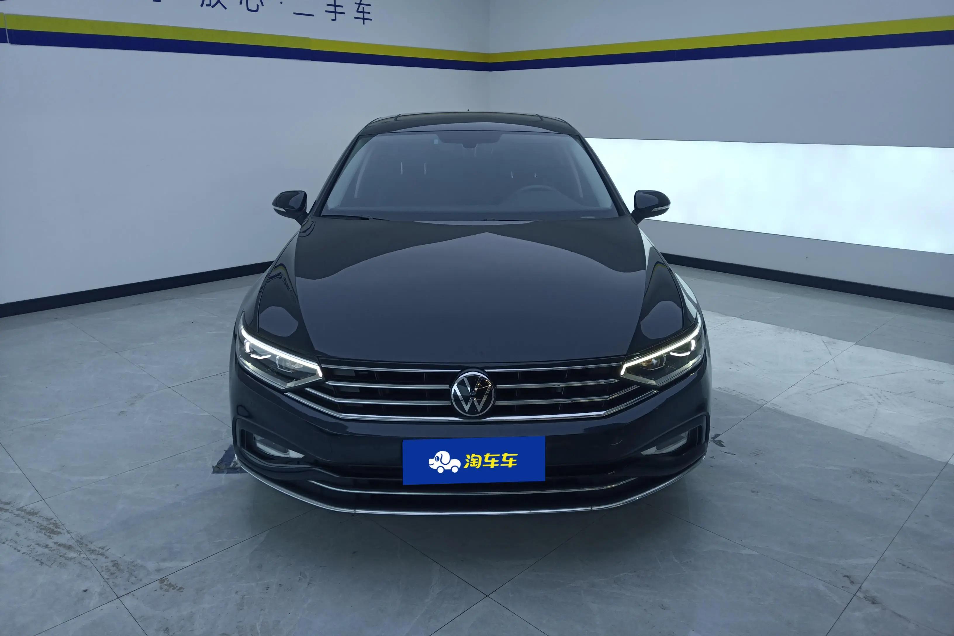 Volkswagen Magotan 2022 г. 47558 км.
