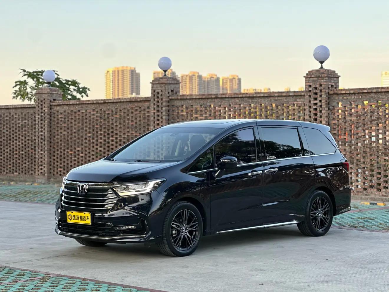 Honda Odyssey 2023 г. 22004 км.