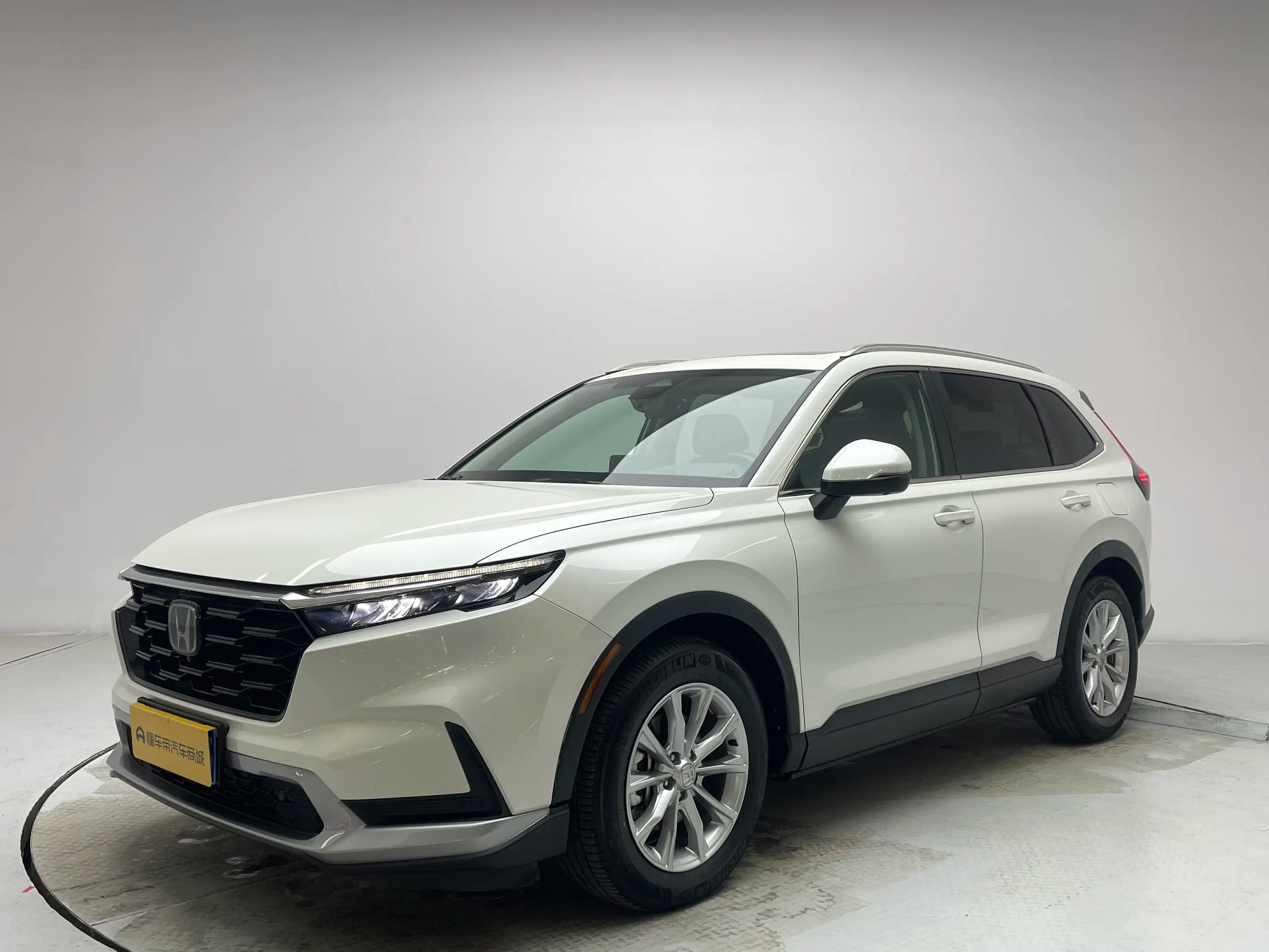 Honda CR-V 2022 г. 8868 км.