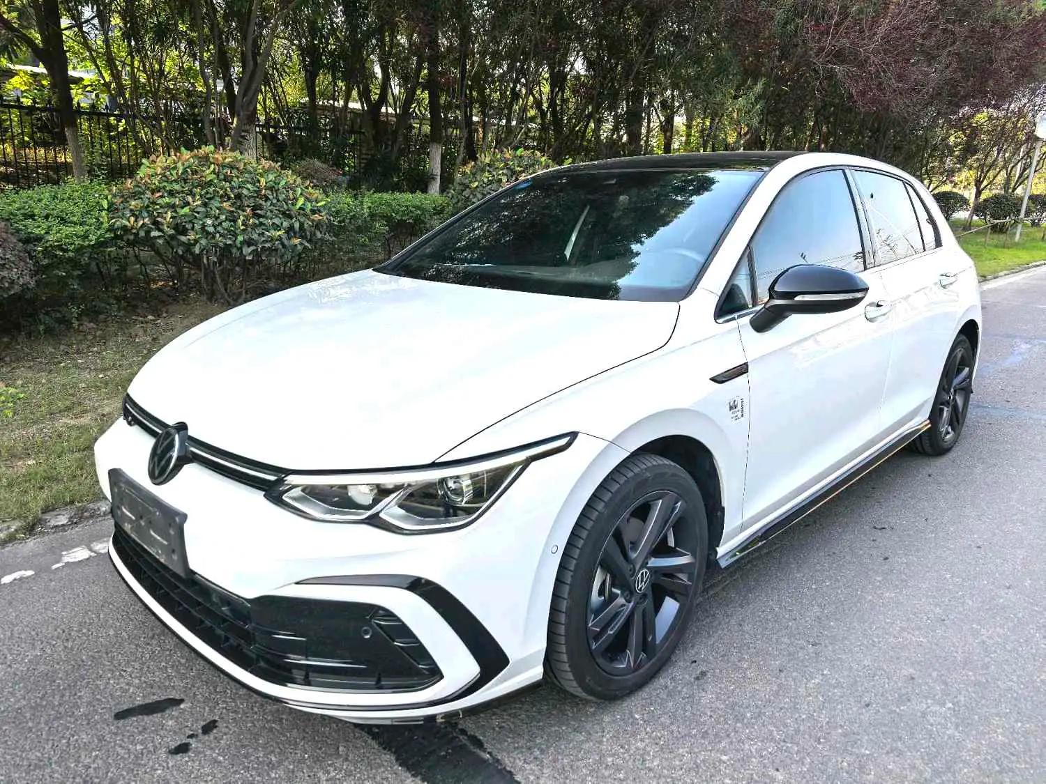 Volkswagen Golf 1.4 TSI DSG (125 л.с.) 2022 г. 28001 км