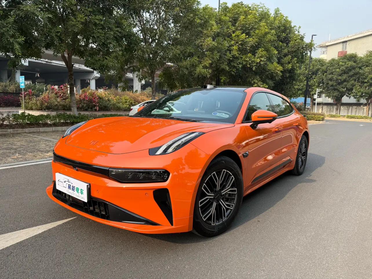 ZEEKR 001 2024 г. 8116 км.