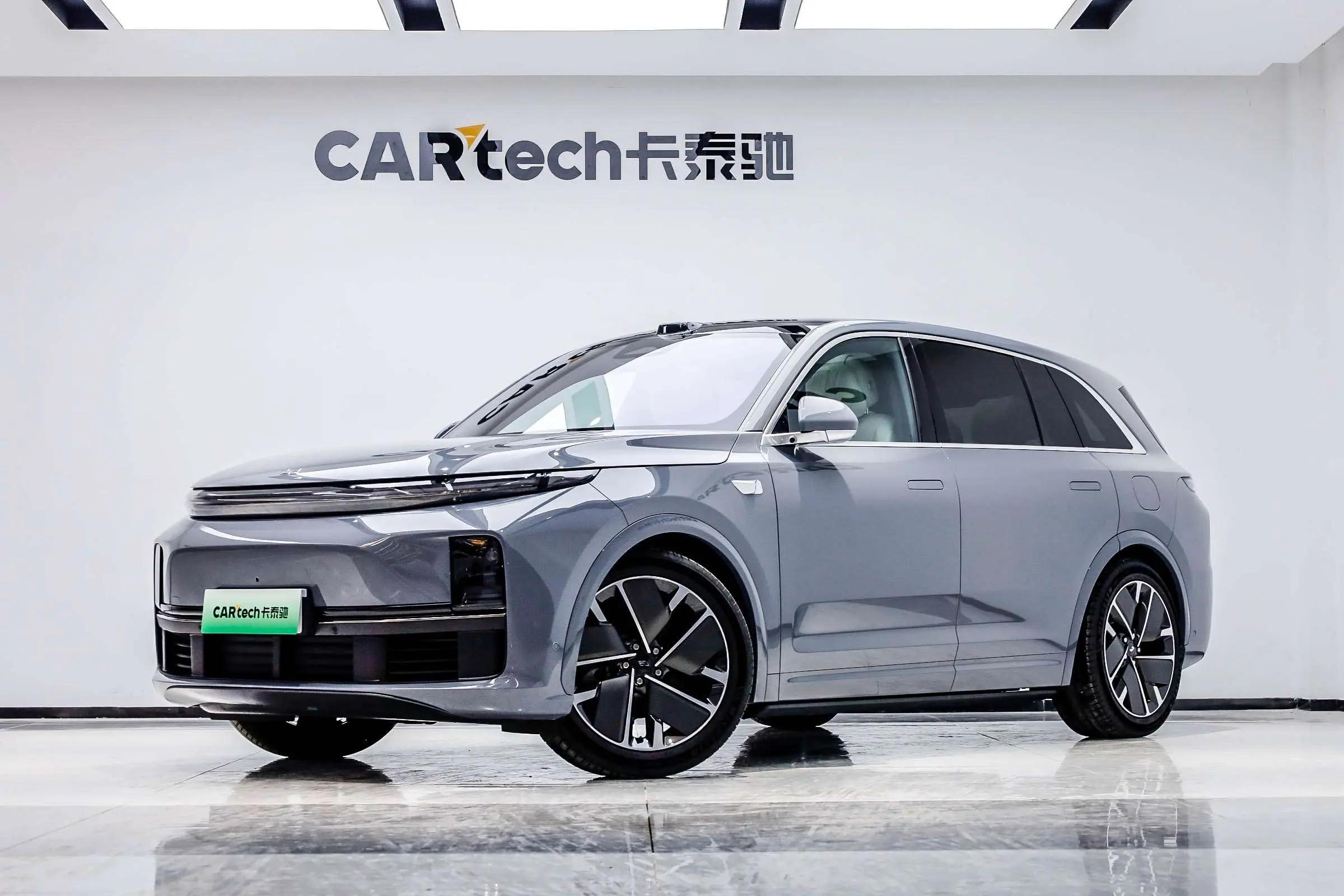 Lixiang L7 2025 г. 15521 км.