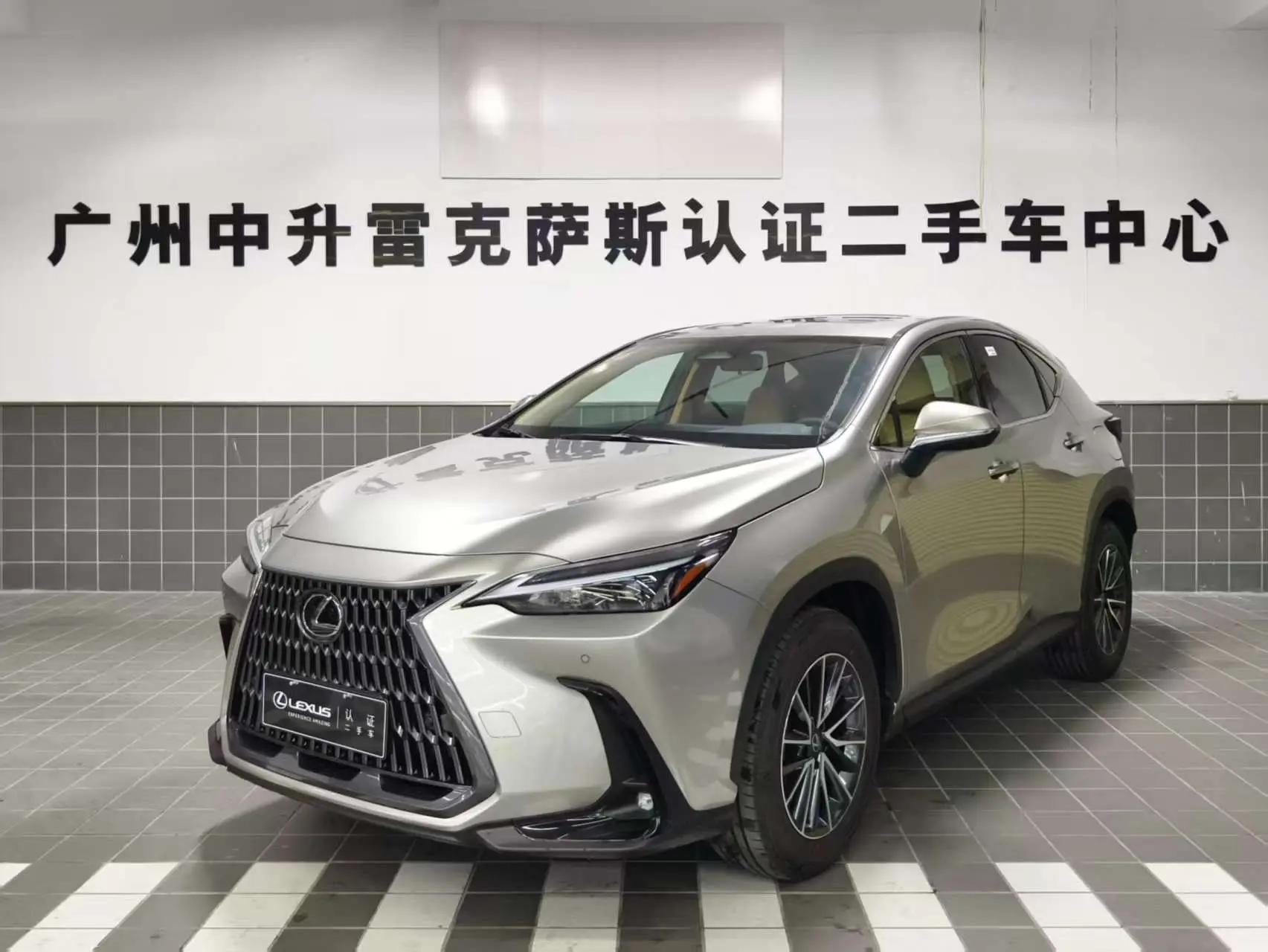 Lexus NX 2025 г.