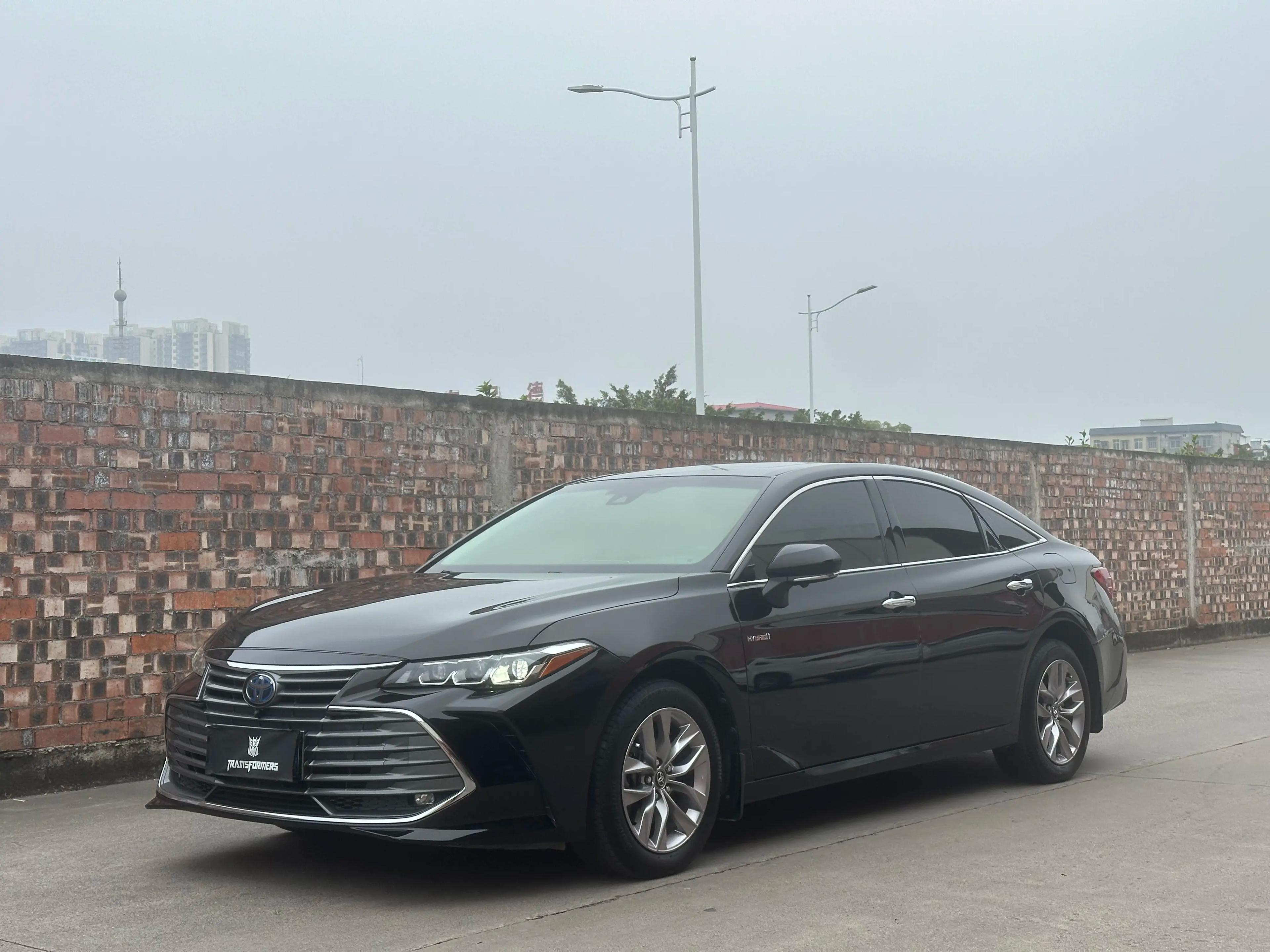 Toyota Avalon 2021 г. 100101 км.