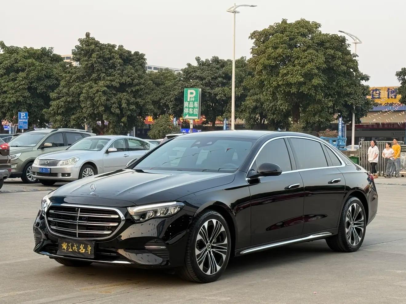 Mercedes-Benz E-Class 2025 г. 23098 км.