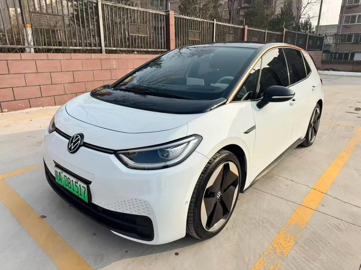 Volkswagen ID.3 2022 г. 50101 км.