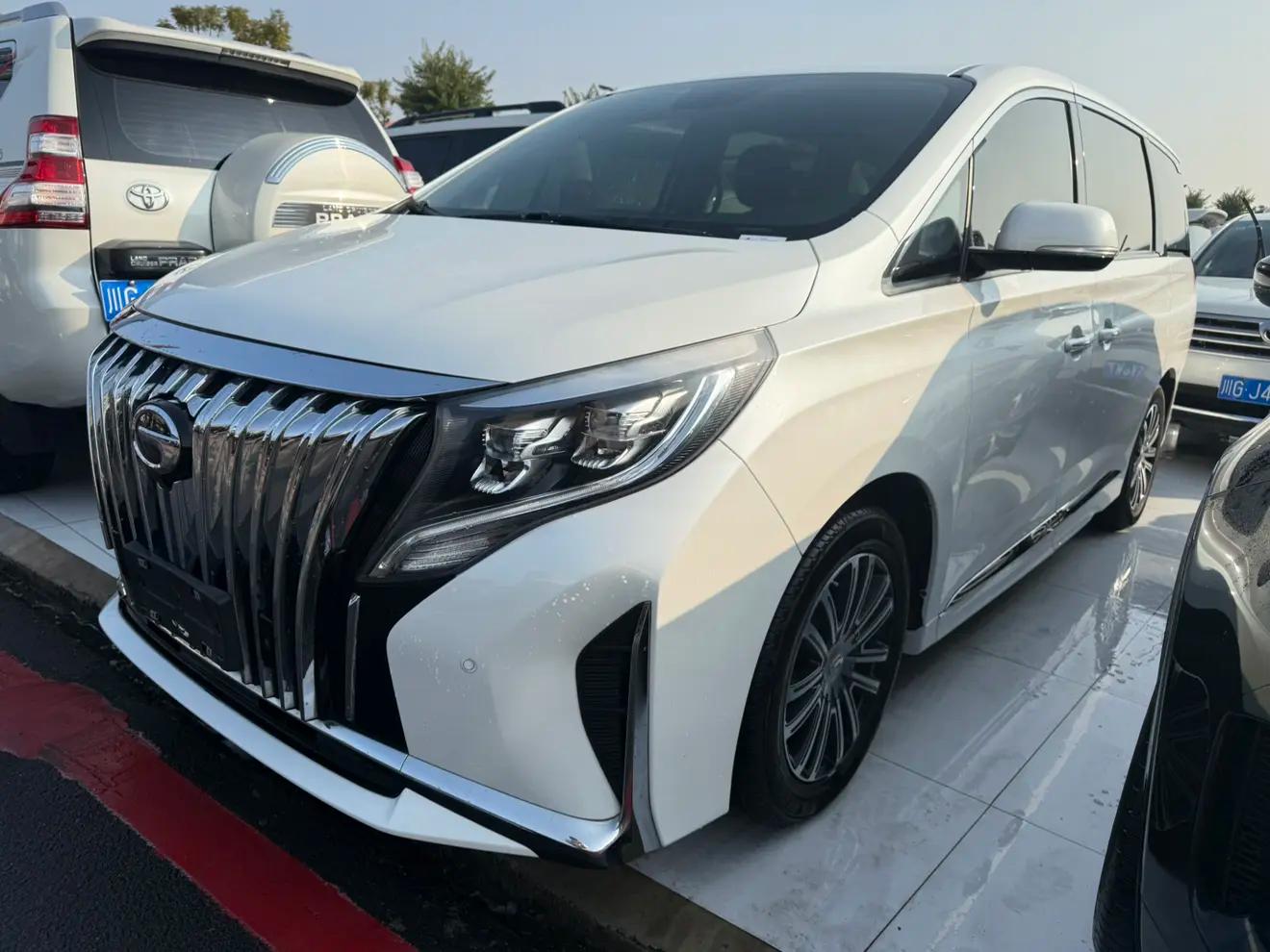 GAC Trumpchi M8 2022 г. 50134 км.