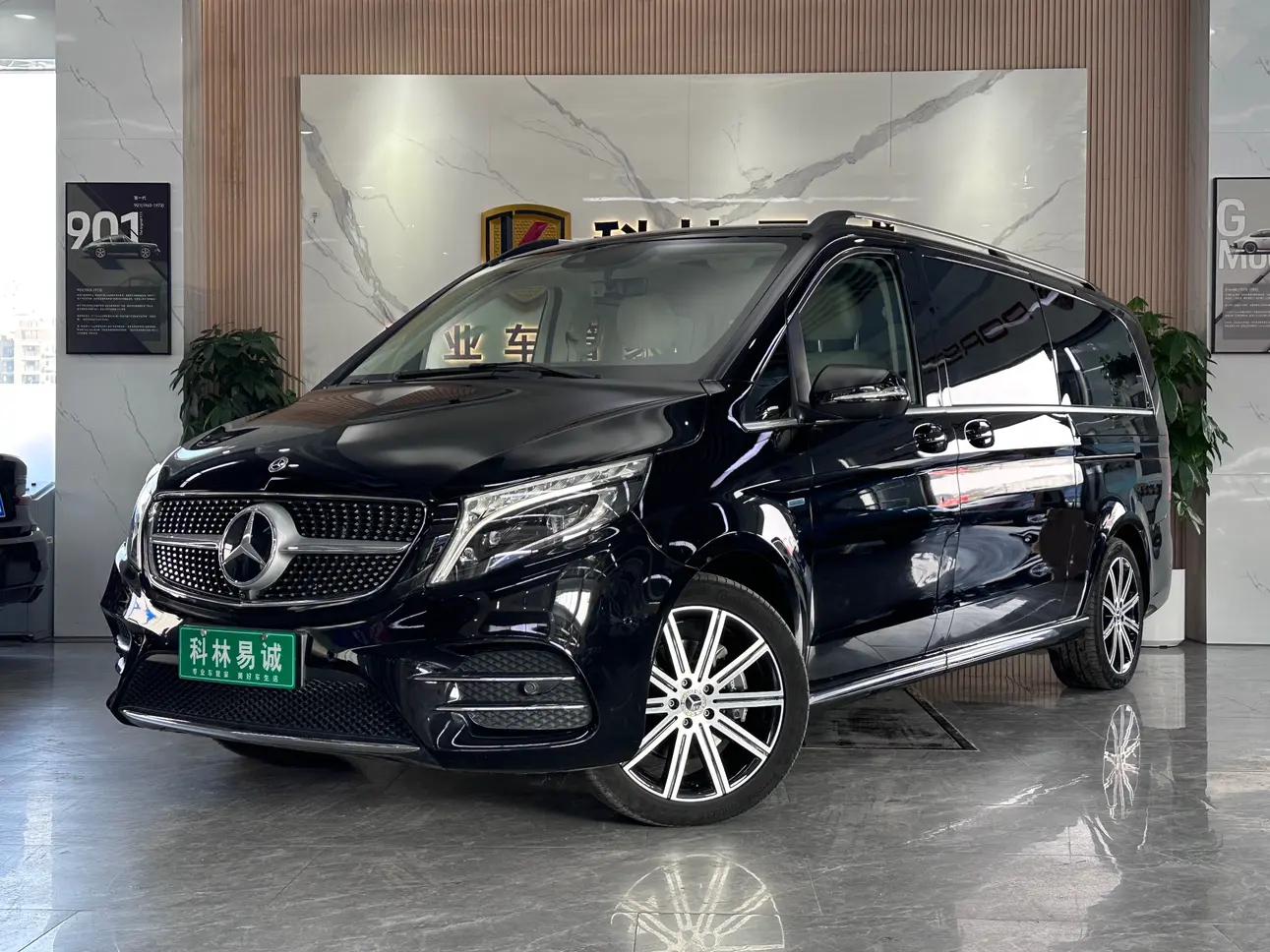 Mercedes-Benz Mercedes Benz V Class 2024 г. 22061 км.
