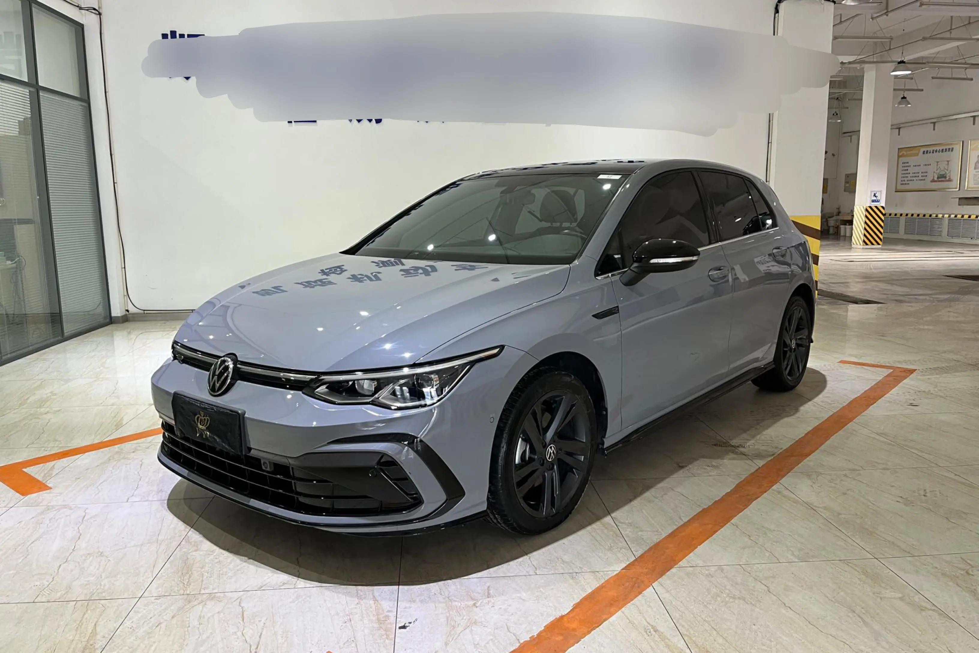Volkswagen Golf 2023 г. 43900 км.