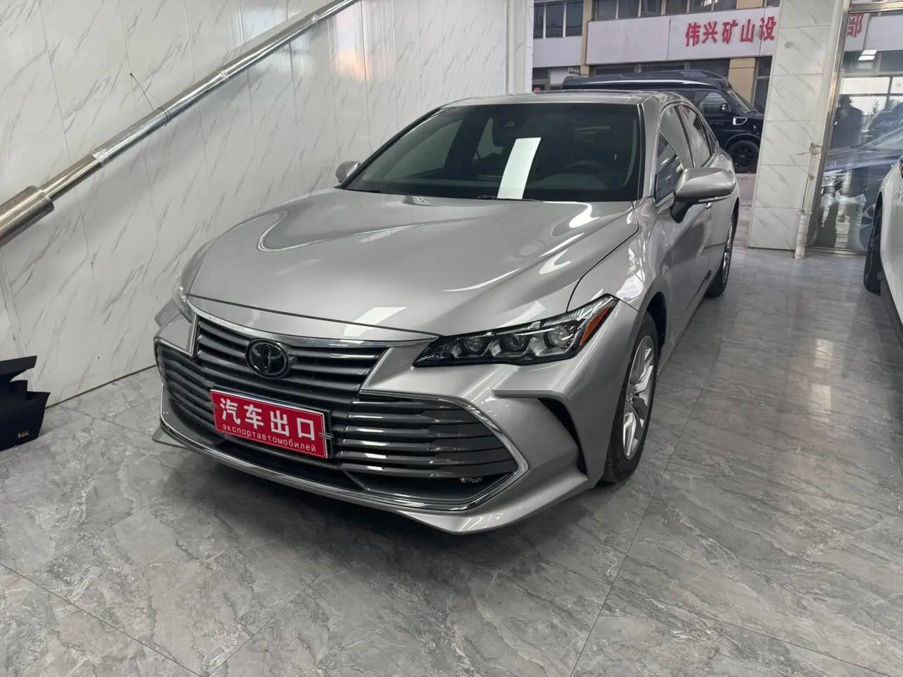 Toyota Avalon 2021 г. 33128 км.
