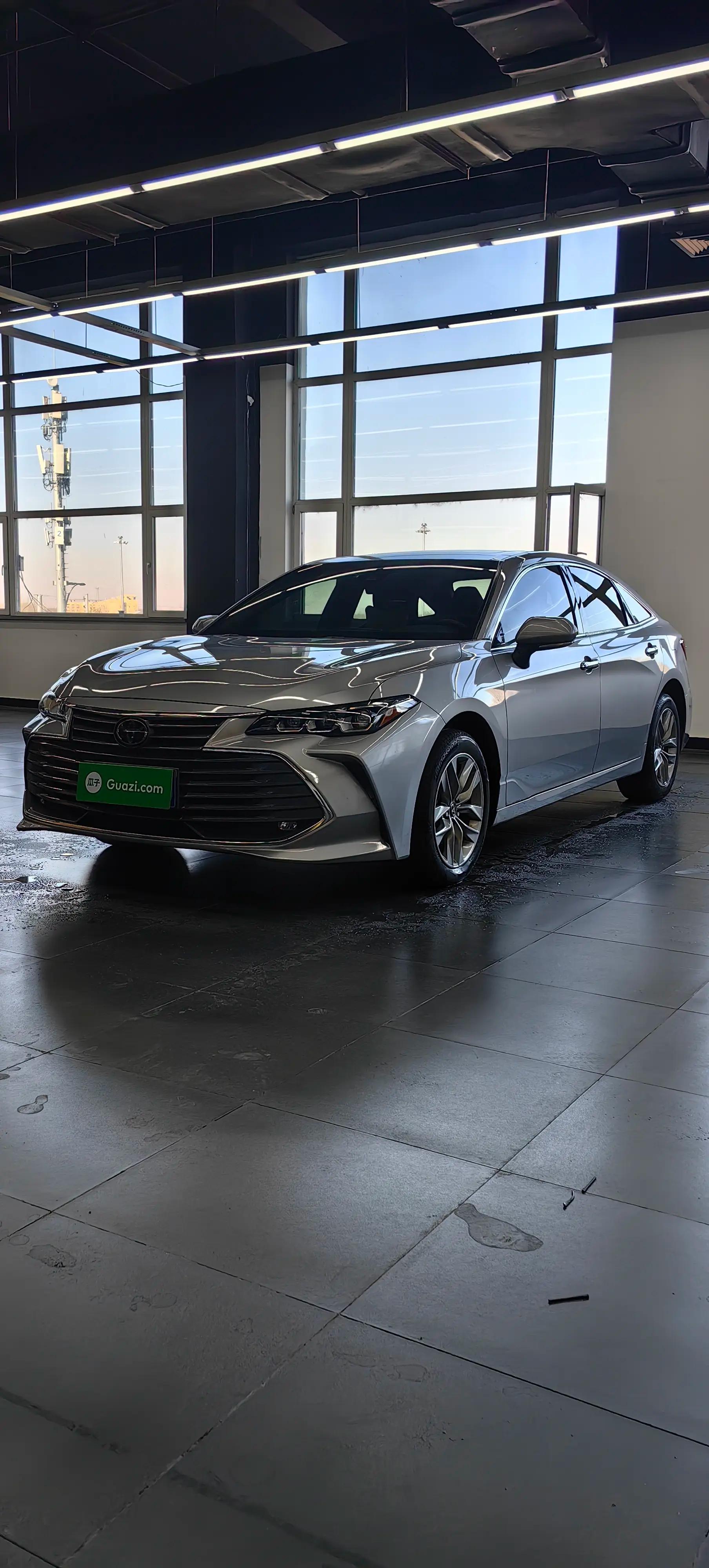Toyota Avalon 2022 г. 40131 км.