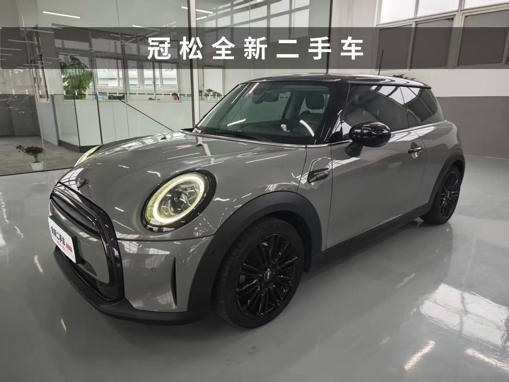 MINI 2021 г. 26903 км.