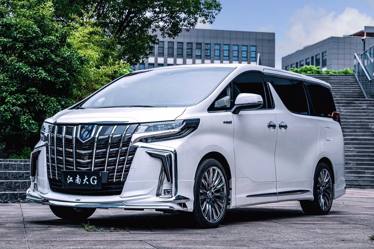 Toyota Alphard 2022 г. 43036 км.
