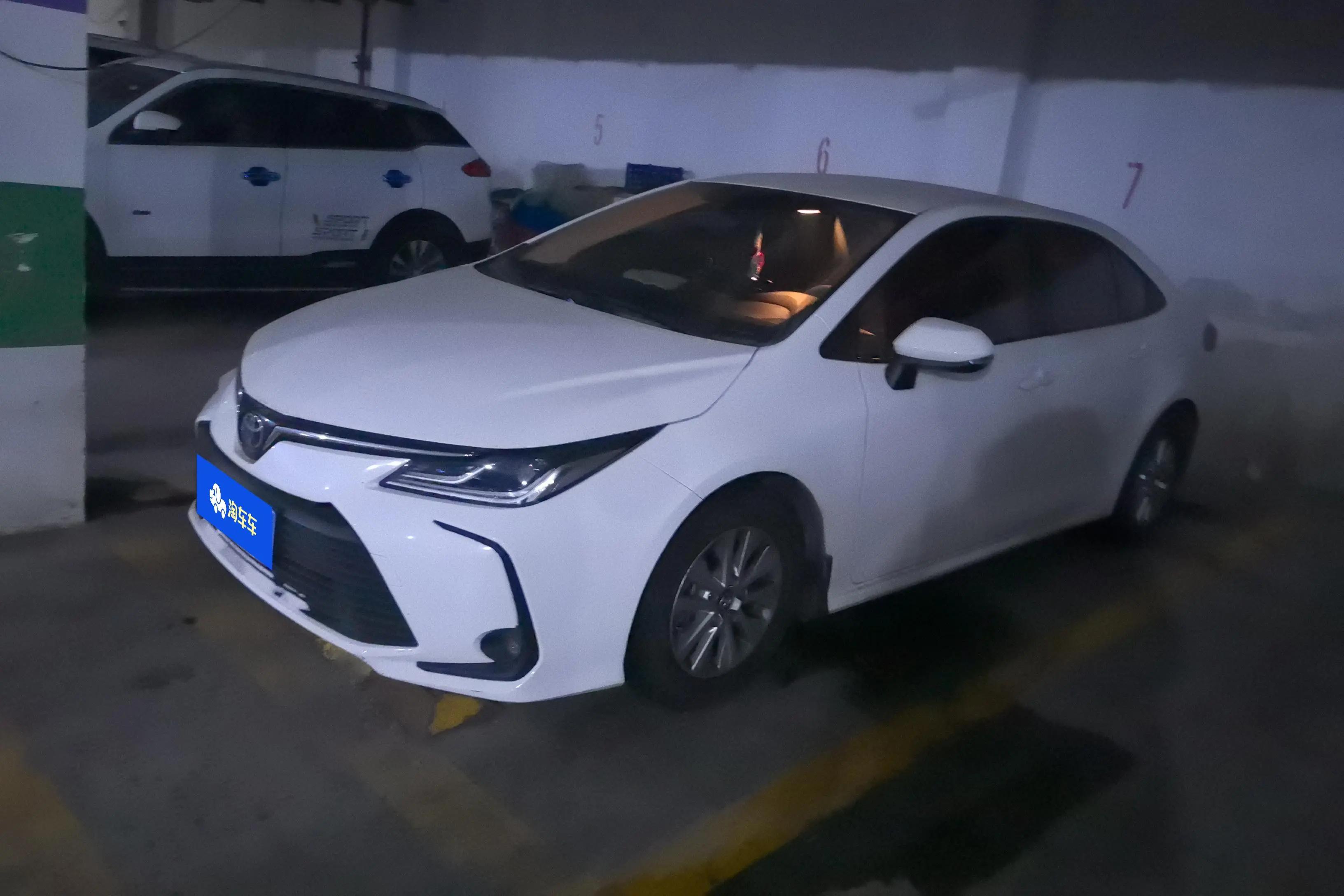 Toyota Corolla 2022 г. 75800 км.