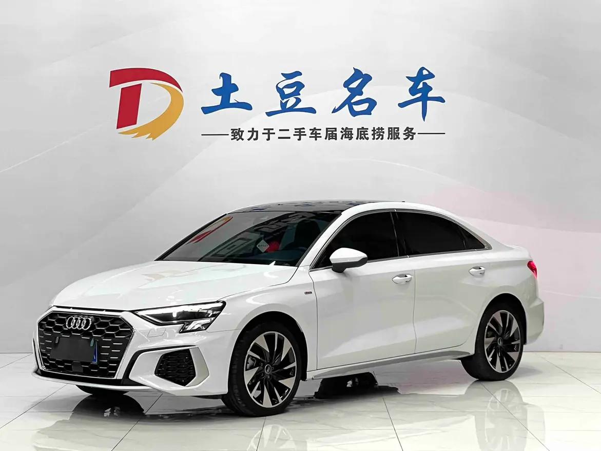Audi A3 2023 г. 33036 км.