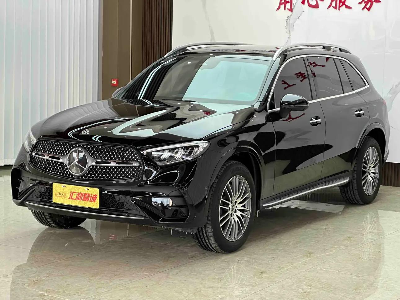 Mercedes-Benz GLC 2024 г. 14144 км.