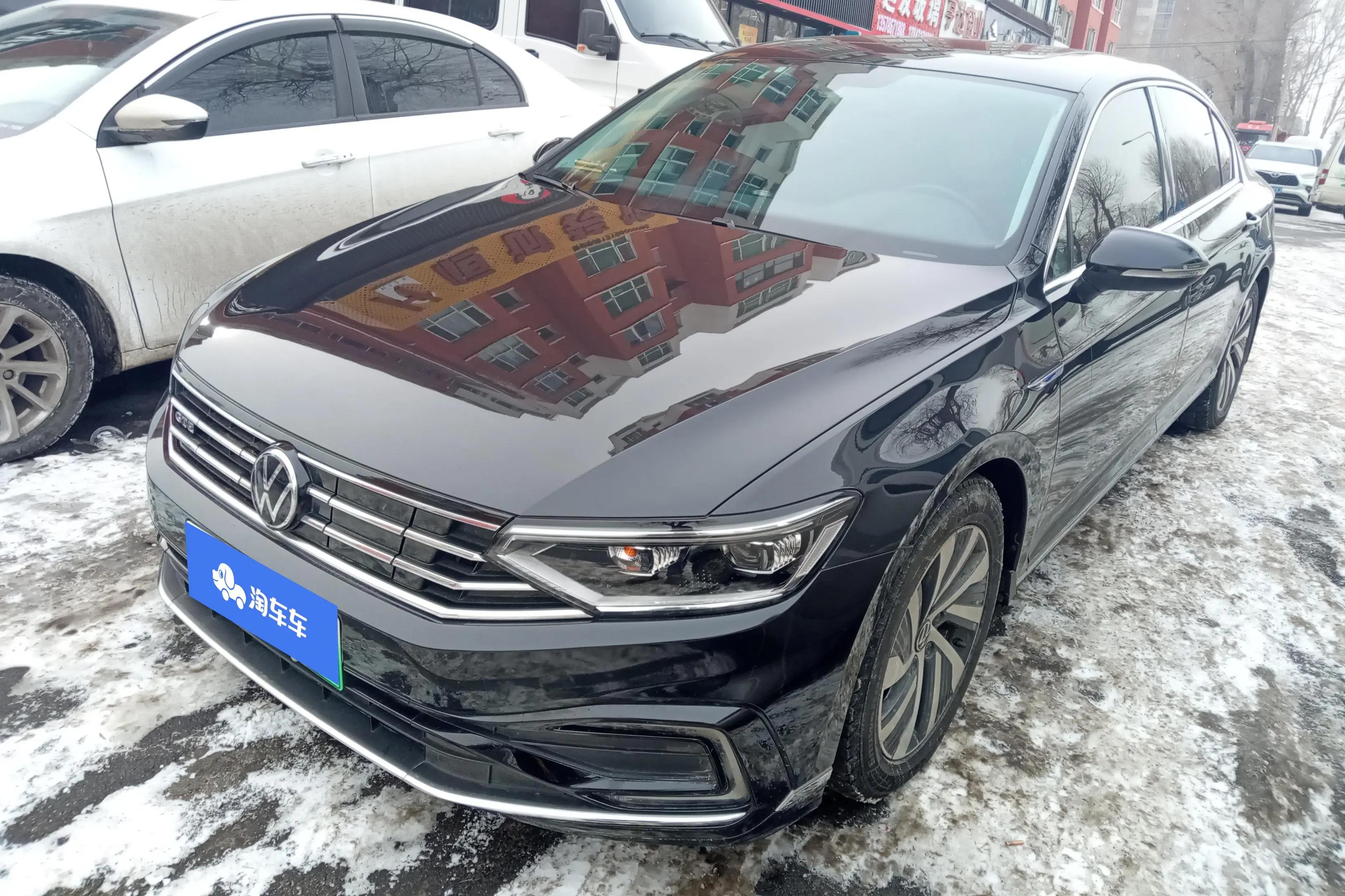 Volkswagen Magotan PHEV 2021 г. 88734 км.