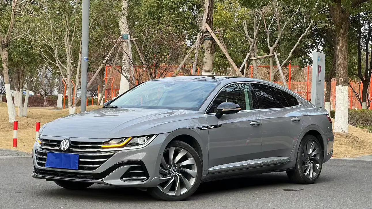 Volkswagen Arteon 2022 г. 27751 км.