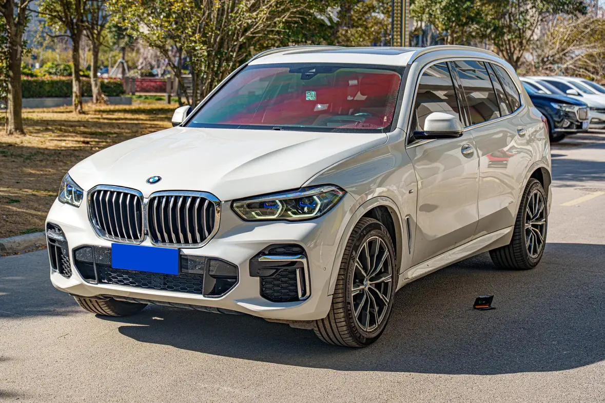 BMW X5 2023 г. 63050 км.