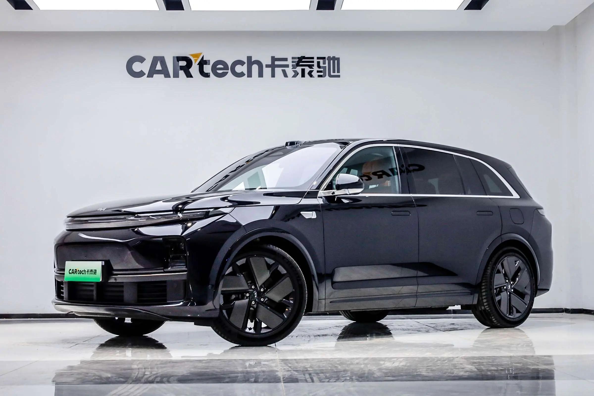 Lixiang L7 2025 г. 8707 км.