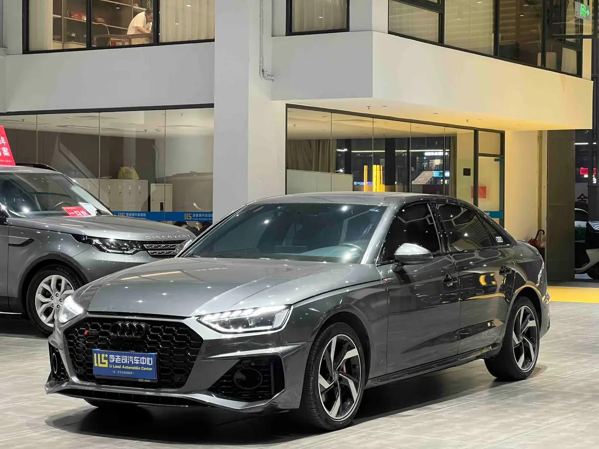 Audi A4L 2022 г. 78049 км.