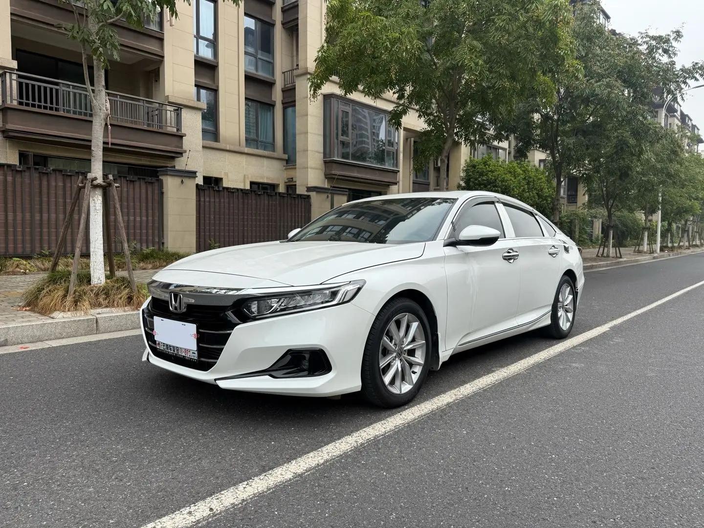 Honda Accord 2023 г. 29000 км.