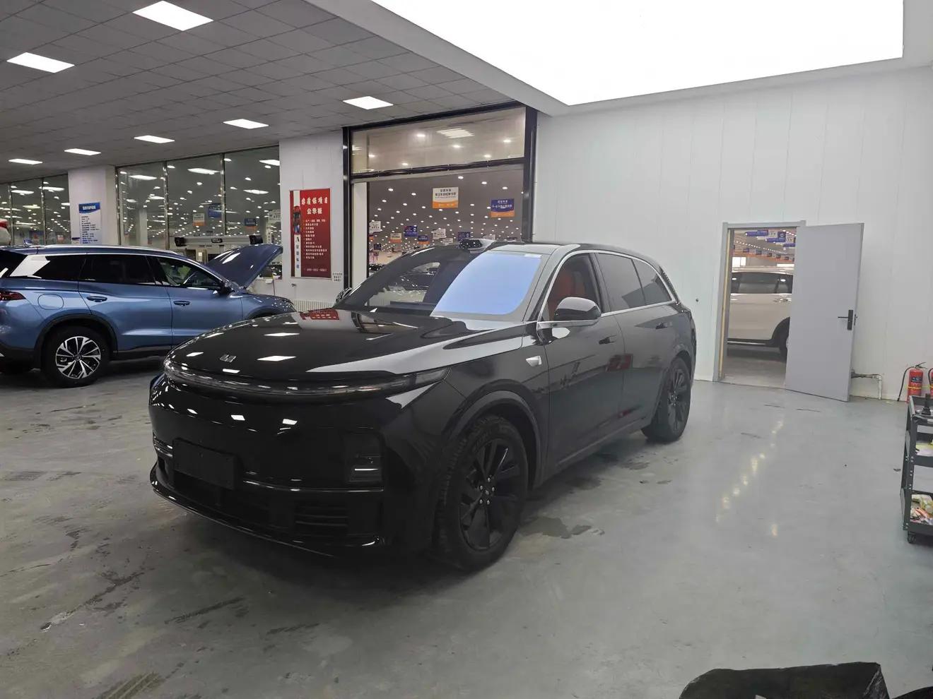 Lixiang L7 2024 г. 35526 км.