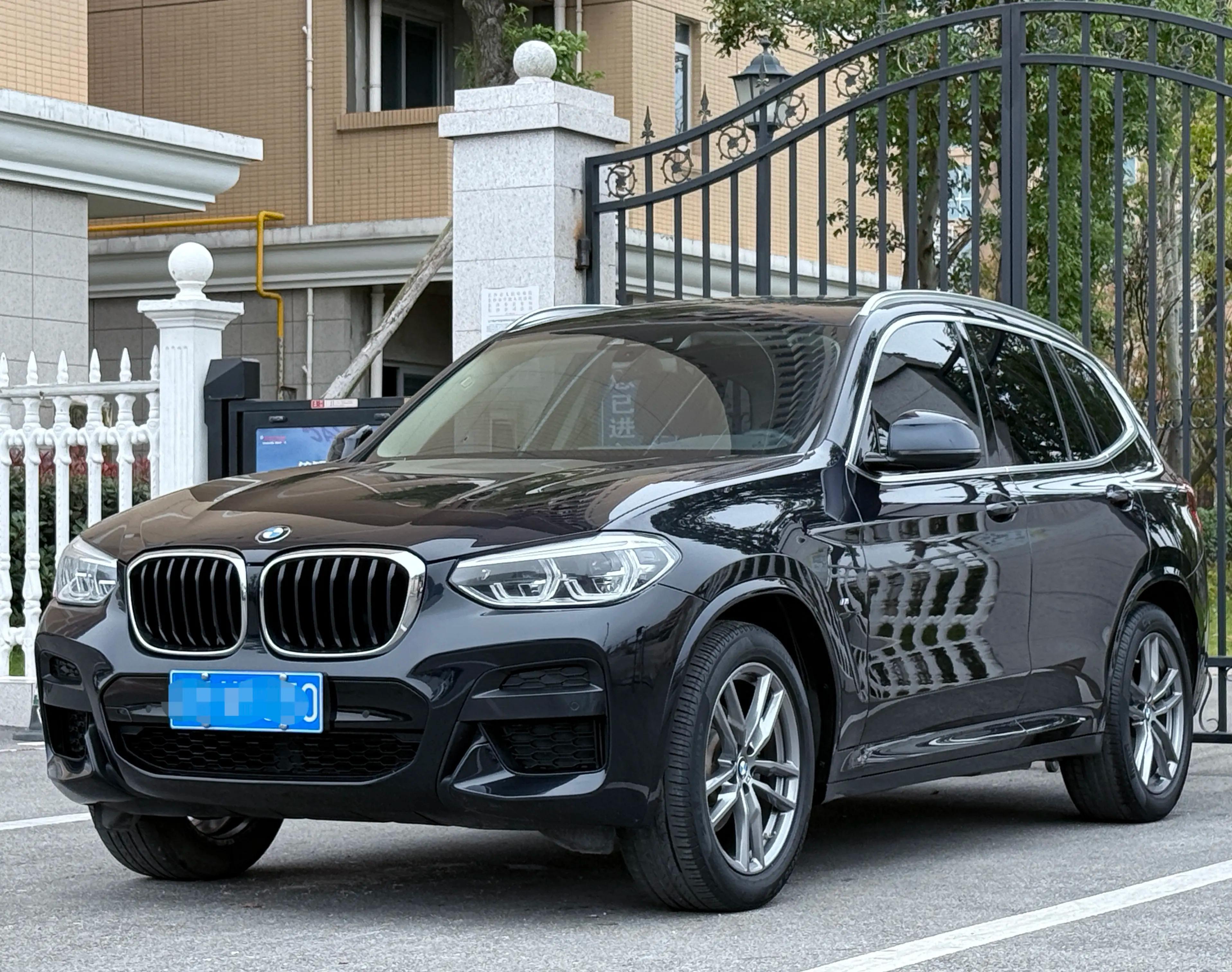 BMW X3 2021 г. 100101 км.