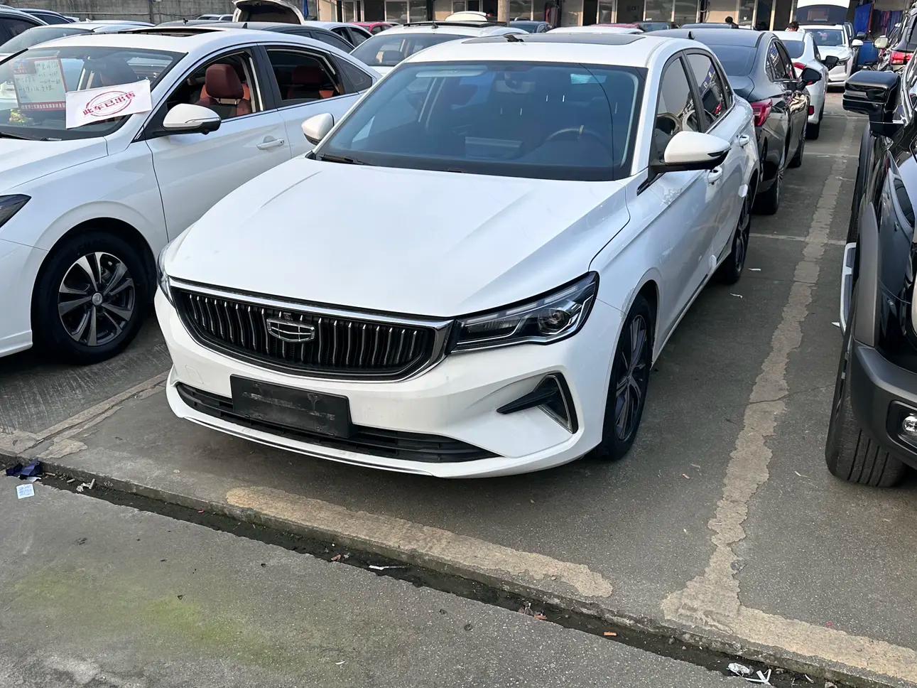 Geely Emgrand 2022 г. 53087 км.