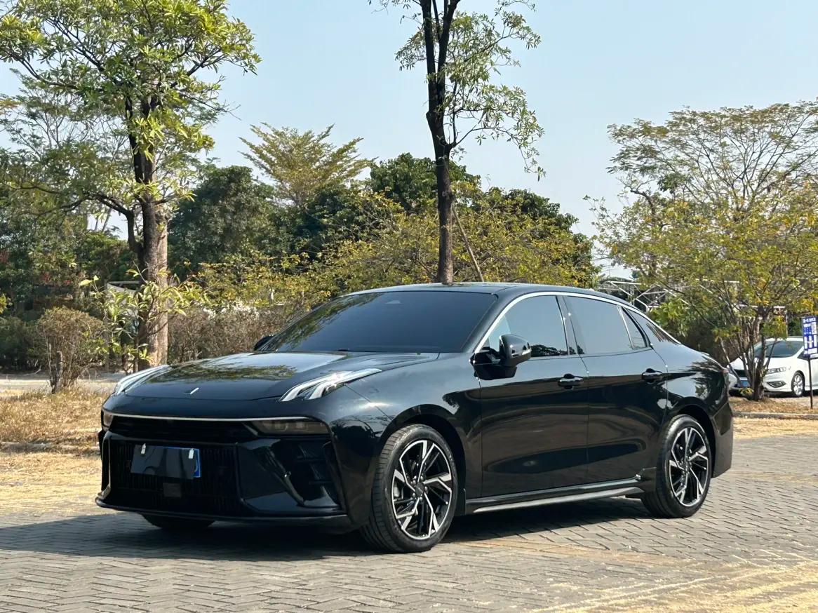 Lynk & Co 03 2024 г. 10112 км.