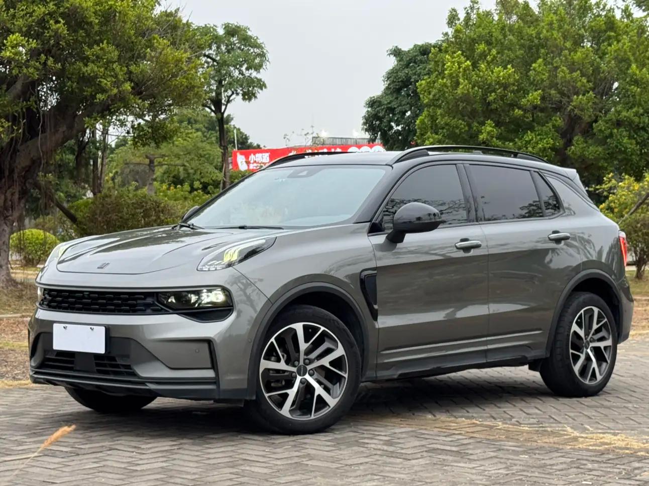 Lynk & Co 01 2021 г. 25077 км.