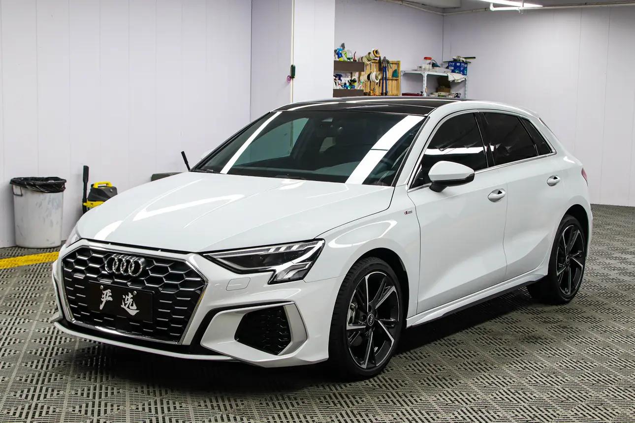 Audi A3 2023 г. 12091 км.