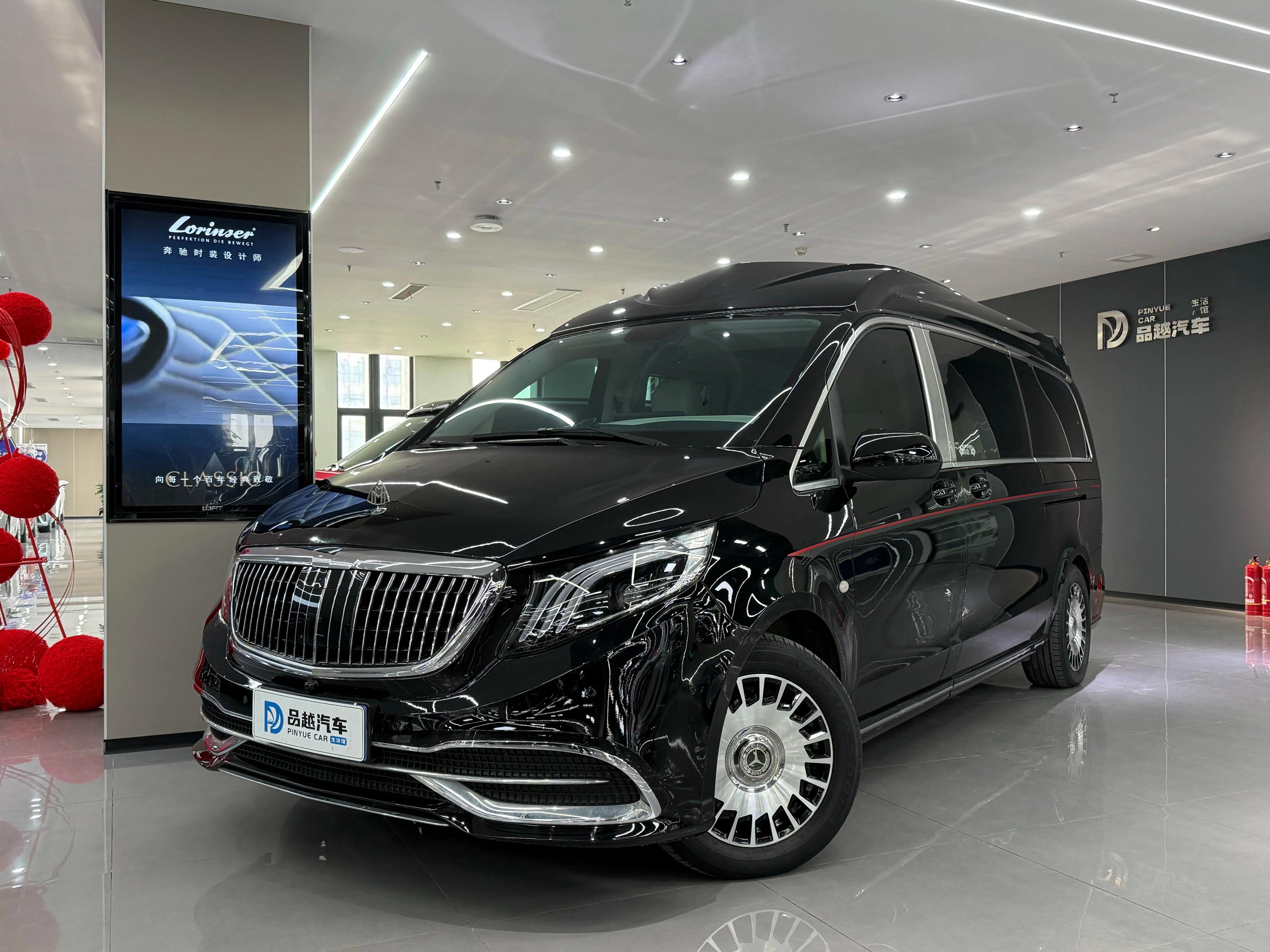 Mercedes-Benz Vito 2023 г. 30048 км.