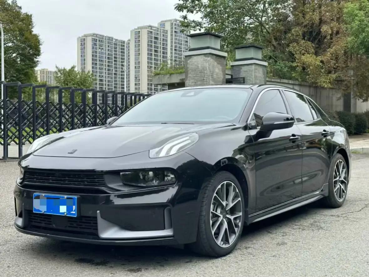 Lynk & Co 03 2022 г. 35083 км.