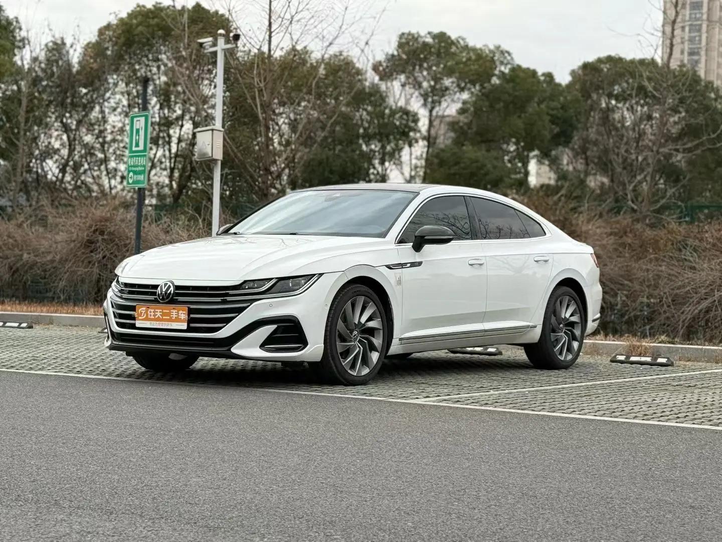 Volkswagen Arteon 2022 г. 58097 км.