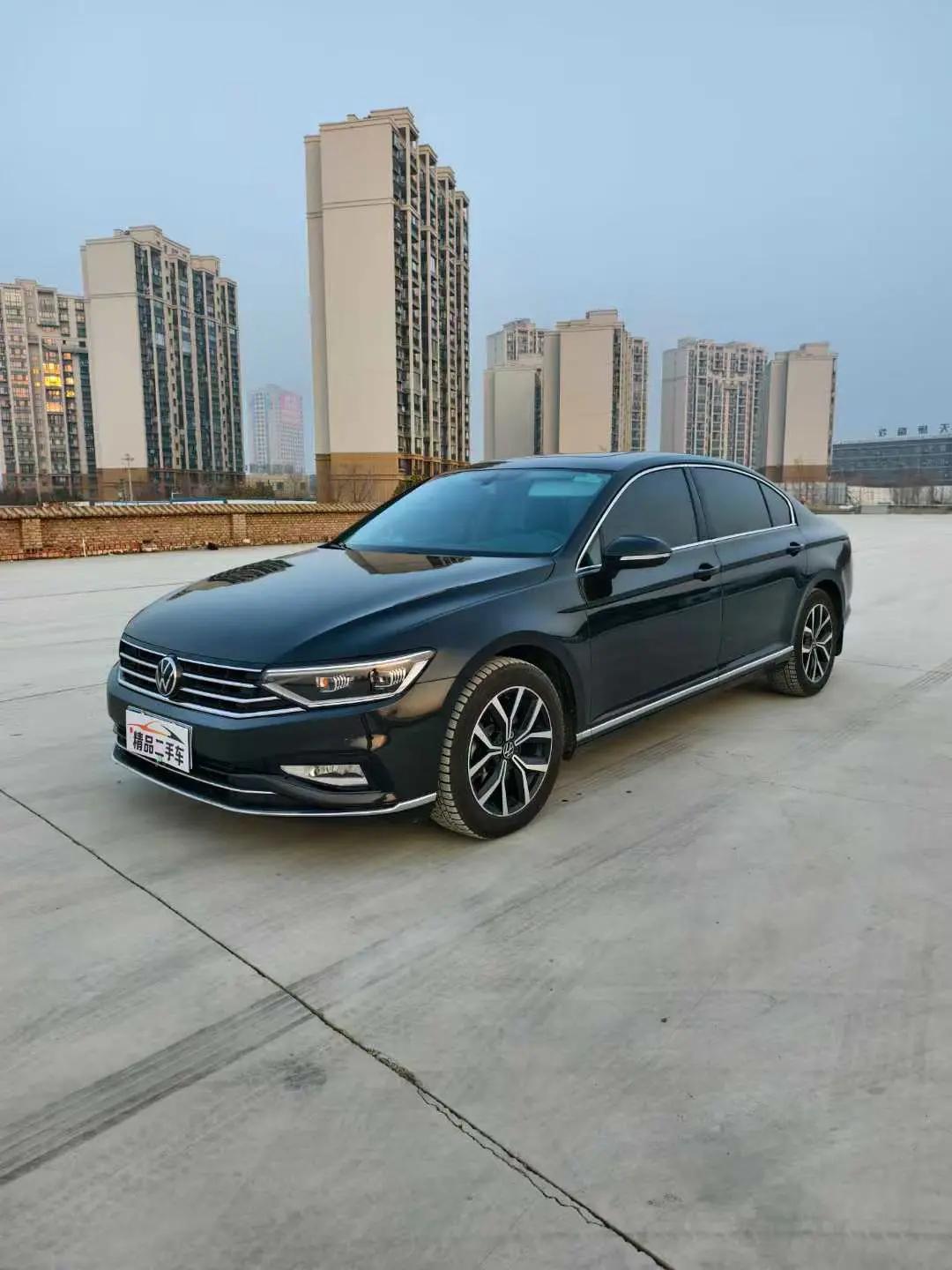 Volkswagen Magotan 2022 г. 56075 км.